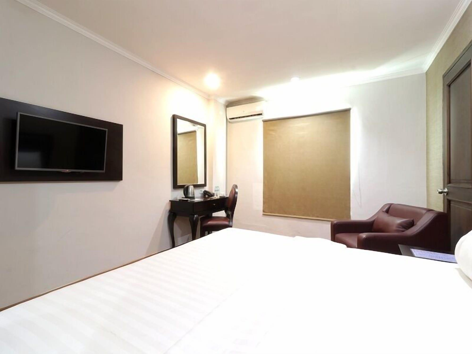 P Hotel Jakarta Jacarta Exterior foto